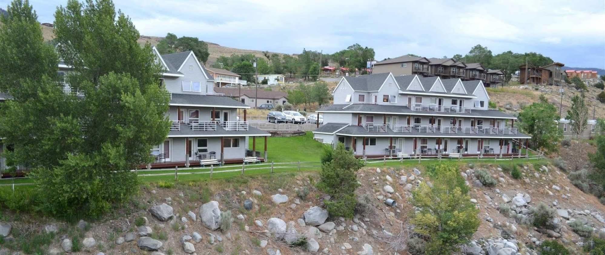 Absaroka Lodge Gardiner Eksteriør billede